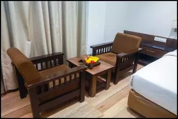 Otel The Byke Suraj Club, Junagadh