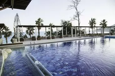 Columbia Beachotel Pissouri