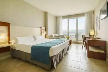 ホテル Ilunion Fuengirola