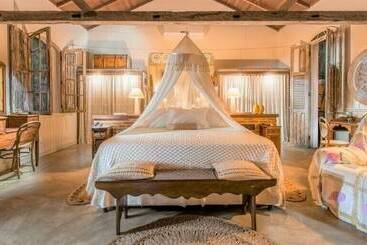 هتل Toca Da Coruja