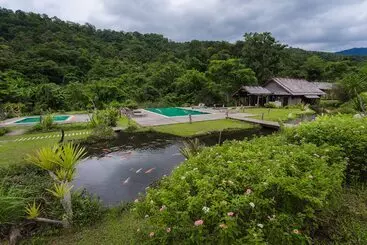 Namkat Yorla Pa Resort