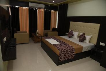 Hotel Mayank