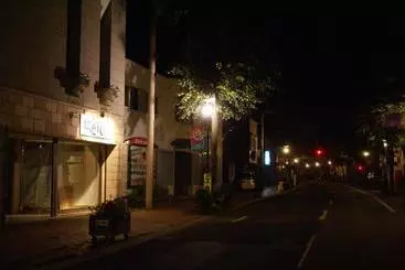 ペンション Izari Village