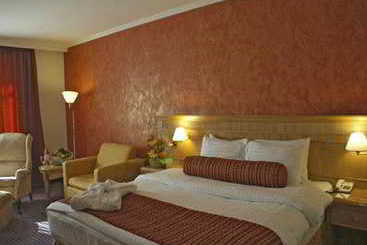 Imperial Palace Hotel