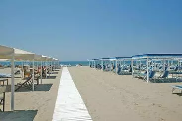 アパートホテル Residence Leopardi