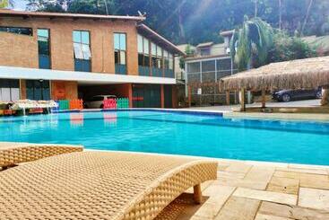 Ecohotel Vale Do Sol