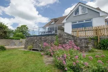 Cottage Rooftops Braunton 4 Bed Sleeps 8 Beautiful Views