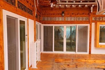 Pensiune Hwangridangil Adamjeong