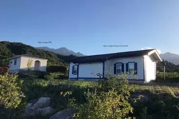 Hotel Alps Lodge