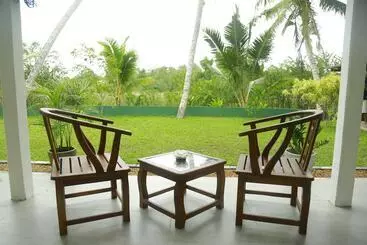 Majatalo Villa A.sms