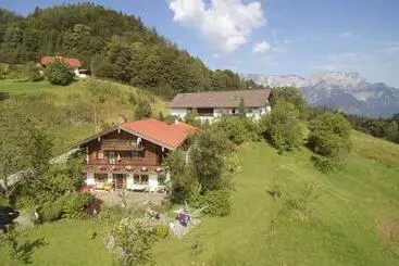 Aamiaismajoitus (B&B) Lehnhäusl Aschauer