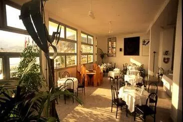 هتل L Atelier Sul Mare