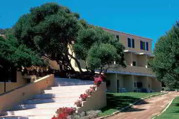 ホテル Li Nibbari