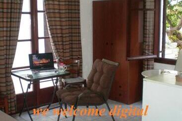 فندق Summer Lodge