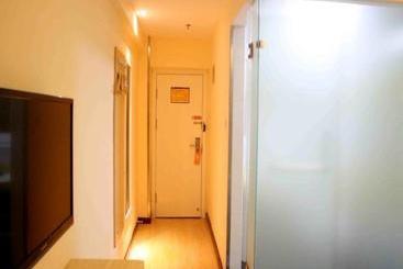 Otel 7 Days Inn Binzhou Luhua Fu Guo Road Branch