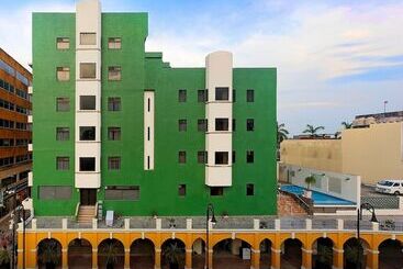 فندق Olmeca Plaza