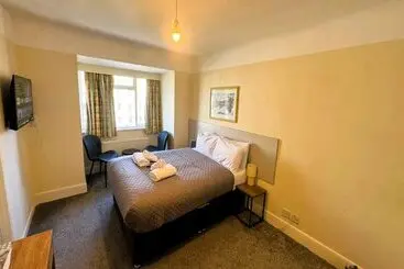 Russel Court Hotel Bournemouth Central