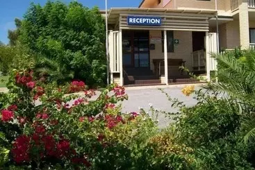 Motelli Ocean View Villas