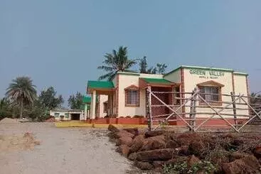 Green Valley Hotel And Resort  Resort
