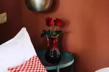 Alberg Molo Rouge