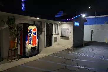 Dixie Motel
