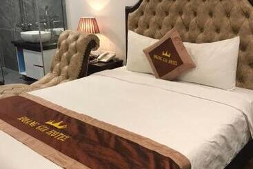 Hoàng Gia Hotel Nhân Hòa