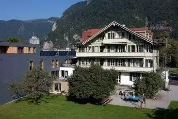 בית מלון כפרי Chalet Hostel @ Backpackers Villa Interlaken