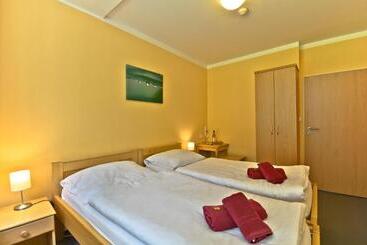 Отель Resort Luna