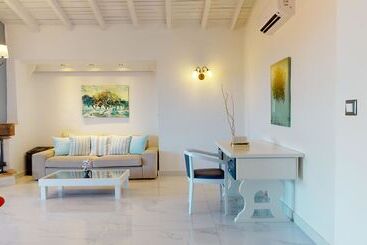 Acrotel Athena Pallas