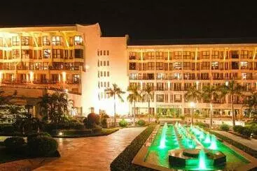 هتل The International Asia Pacific Convention Center & Hna Resort Sanya