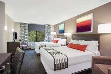 Отель Wingate By Wyndham Columbia