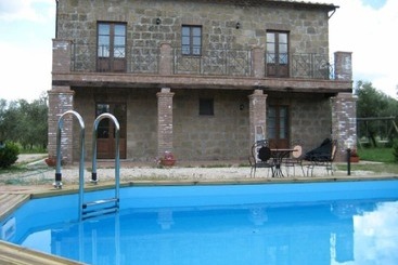 בית מלון כפרי Agriturismo Tenuta Roccaccia