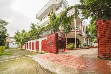 Pensiune Oyo Home 71857 Gautam Villa