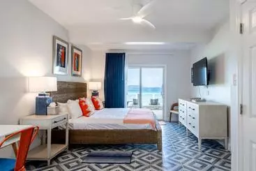 Hotelli Sebastian S On The Beach