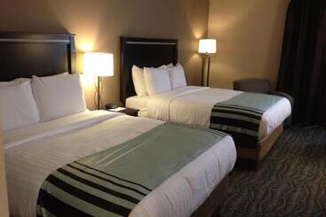 Boarders Inn & Suites By Cobblestone Hotels   Grand Island
