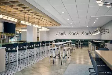 Delta Hotels By Marriott Muskegon Convention Center