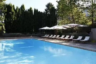 ホテル La Bastide De Moustiers