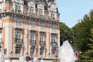 هتل Moderne