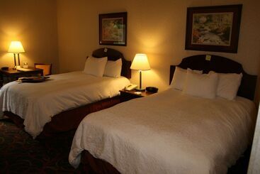 Отель Hampton Inn Stroudsburg/poconos