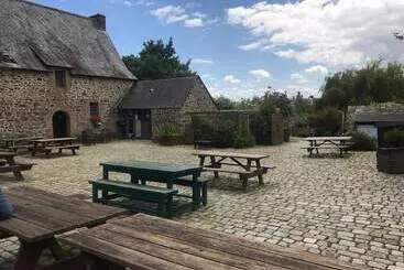Auberge De Jeunesse Hi Saint Brieuc