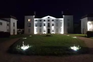 Bed and Breakfast Château Des Périchons