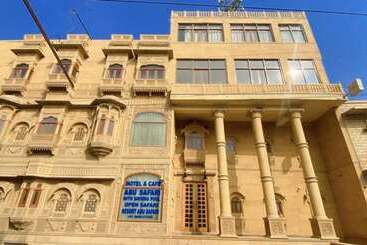 هتل Jaisalmer Abu Safari
