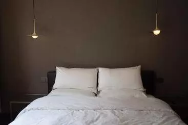 پانسیون Shanghai Downtown Hills Boutique Guesthouse   Near Metro Line 7, Exit 3, Changping Road