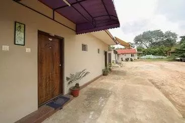 Hotel H3 Rooms By Oyo Rooms