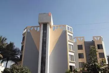 Hôtel Nikhil Garden