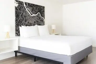 Hotelli Oneway Brunswick