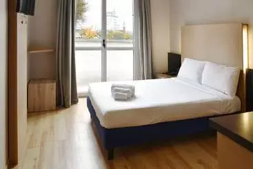 B&B HOTEL Milano Cologno Studios