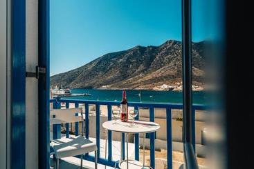 Pensão Meropi Rooms