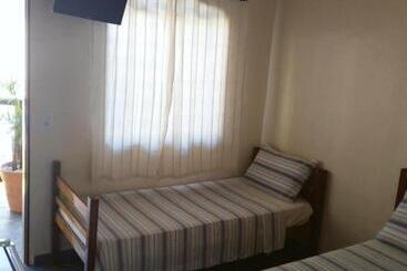 Albergue Pousada Marimbá