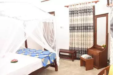 Nocleg ze śniadaniem Neo Grand Villa
